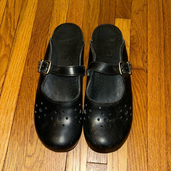 COPY - Dansko Mary Jane Mule Clogs - Picture 2 of 3